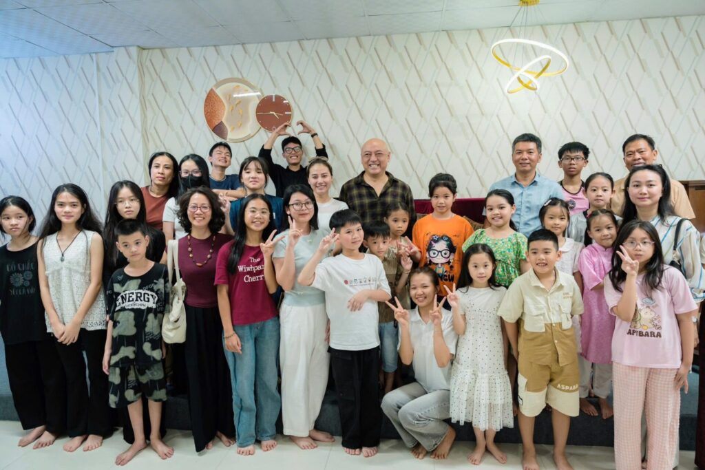 Trung tâm Nghệ thuật Golden Art